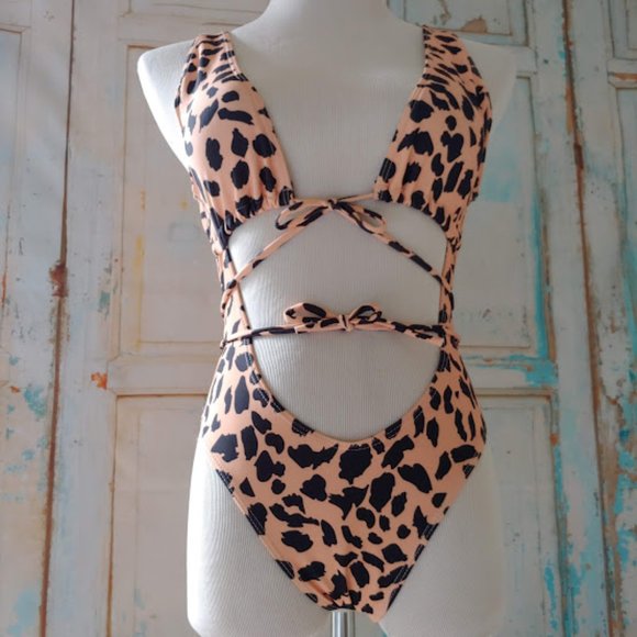 *NWOT Animal Wrap Around Bathing Swim Suit / Size S/ black and tan - Picture 2 of 9